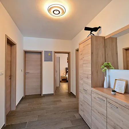 House Sara With Heated Pool Holiday home